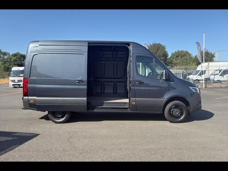 Image MERCEDES-BENZ Sprinter Fg 317 CDI 37 3T5 Pro 9G-Tronic