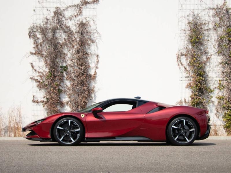 Image FERRARI SF90 STRADALE V8 Biturbo 4.0
