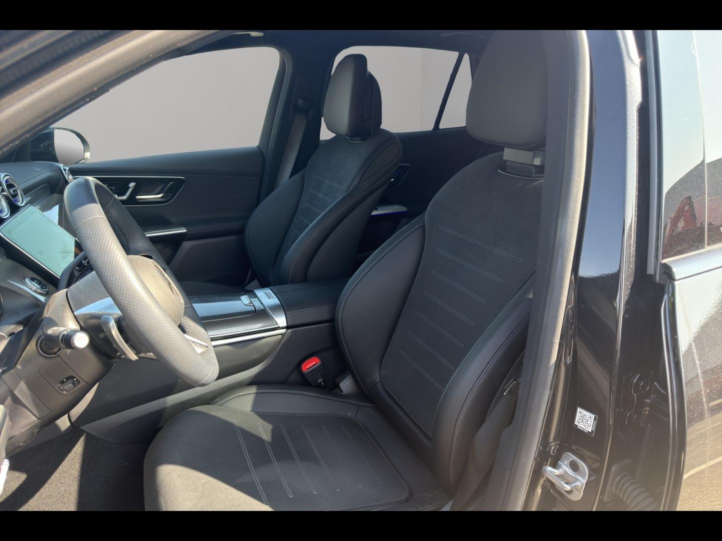 Image MERCEDES-BENZ GLC 220 d 197ch AMG Line 4Matic 9G-Tronic