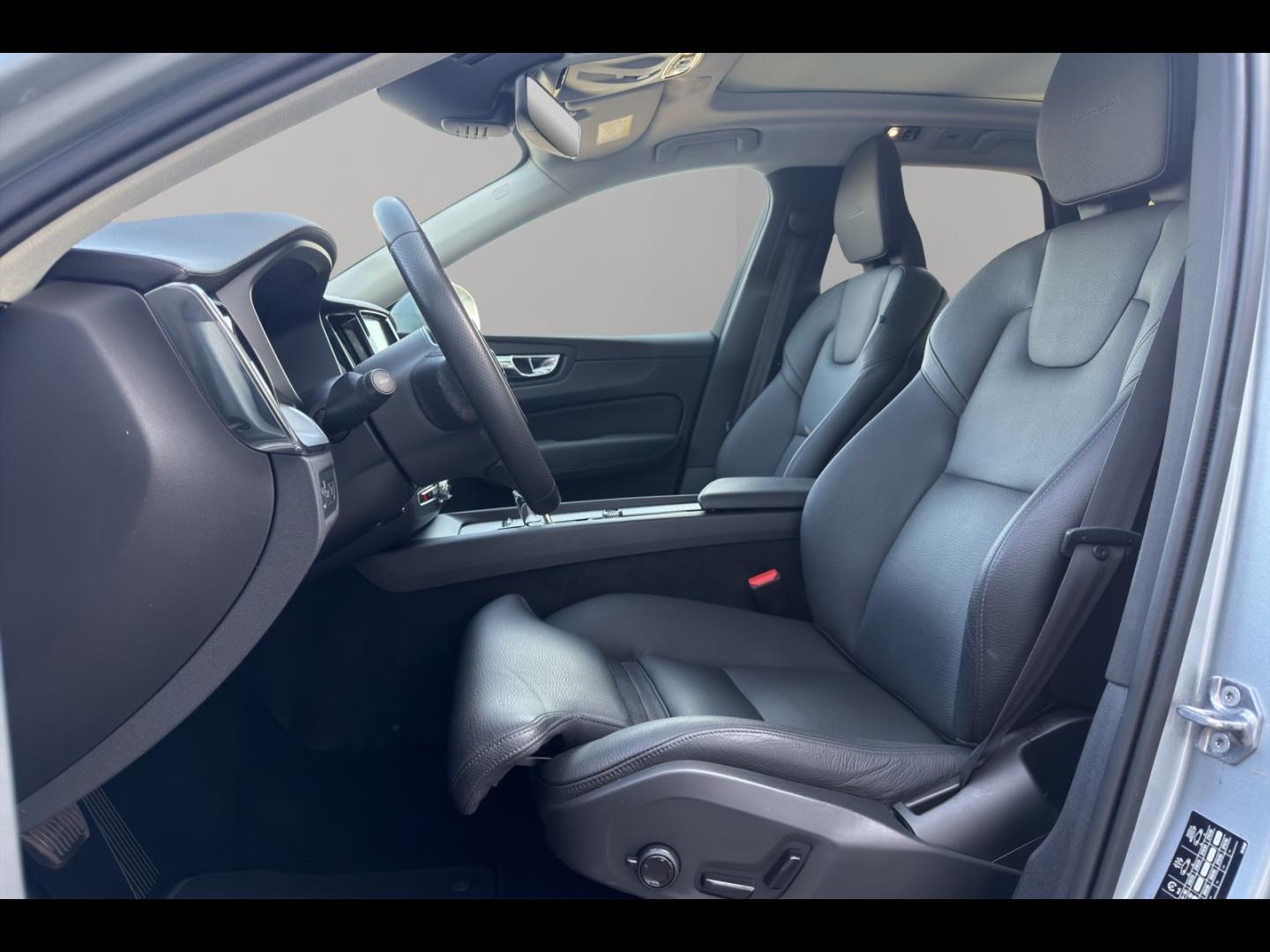Image VOLVO XC60 T8 Twin Engine 303 + 87ch Inscription Luxe Geartronic