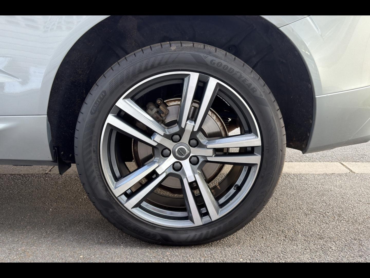 Image VOLVO XC60 T8 Twin Engine 303 + 87ch Inscription Luxe Geartronic