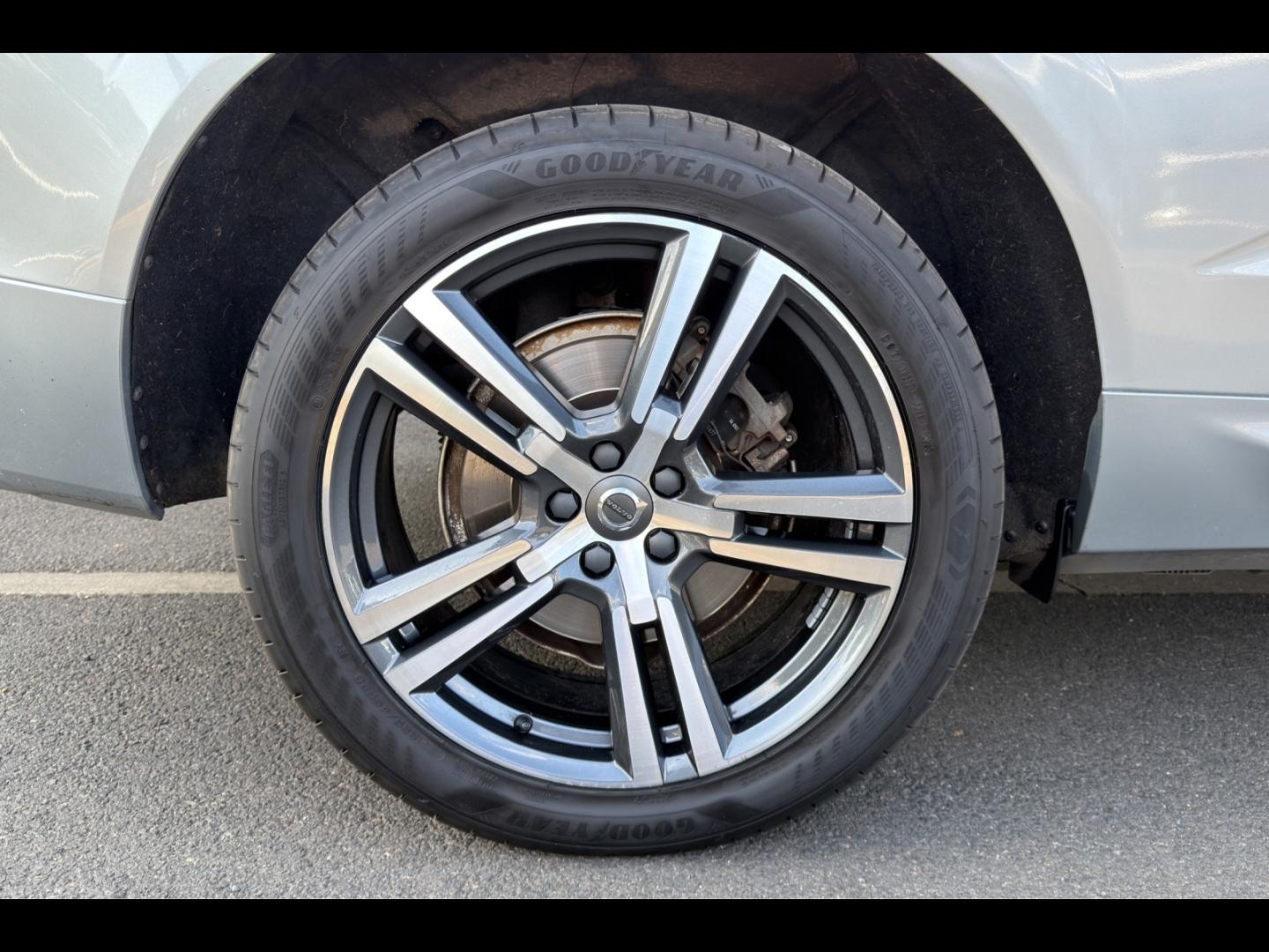 Image VOLVO XC60 T8 Twin Engine 303 + 87ch Inscription Luxe Geartronic