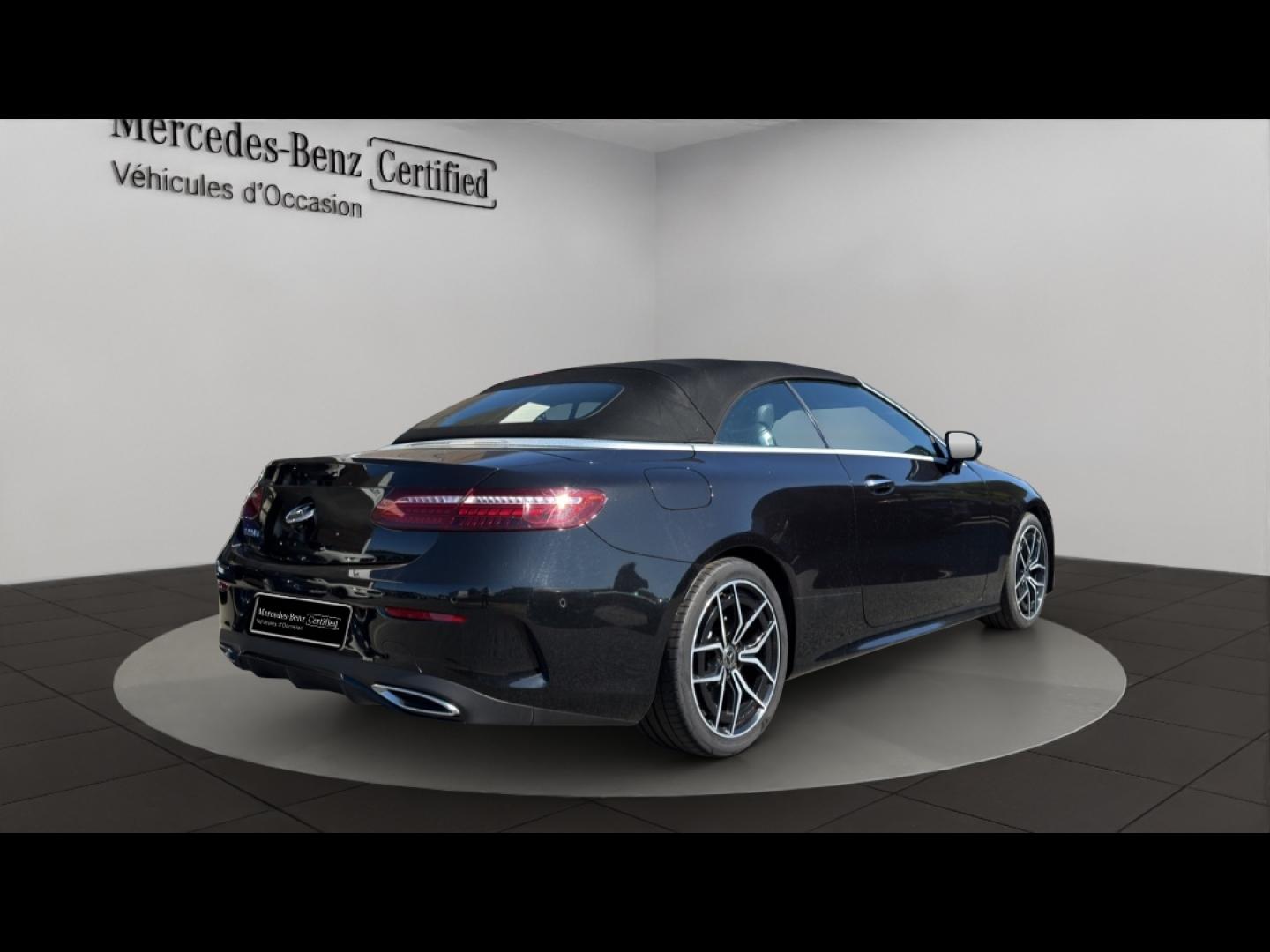 Image MERCEDES-BENZ Classe E Cabriolet 220 d 194ch AMG Line 9G-Tronic
