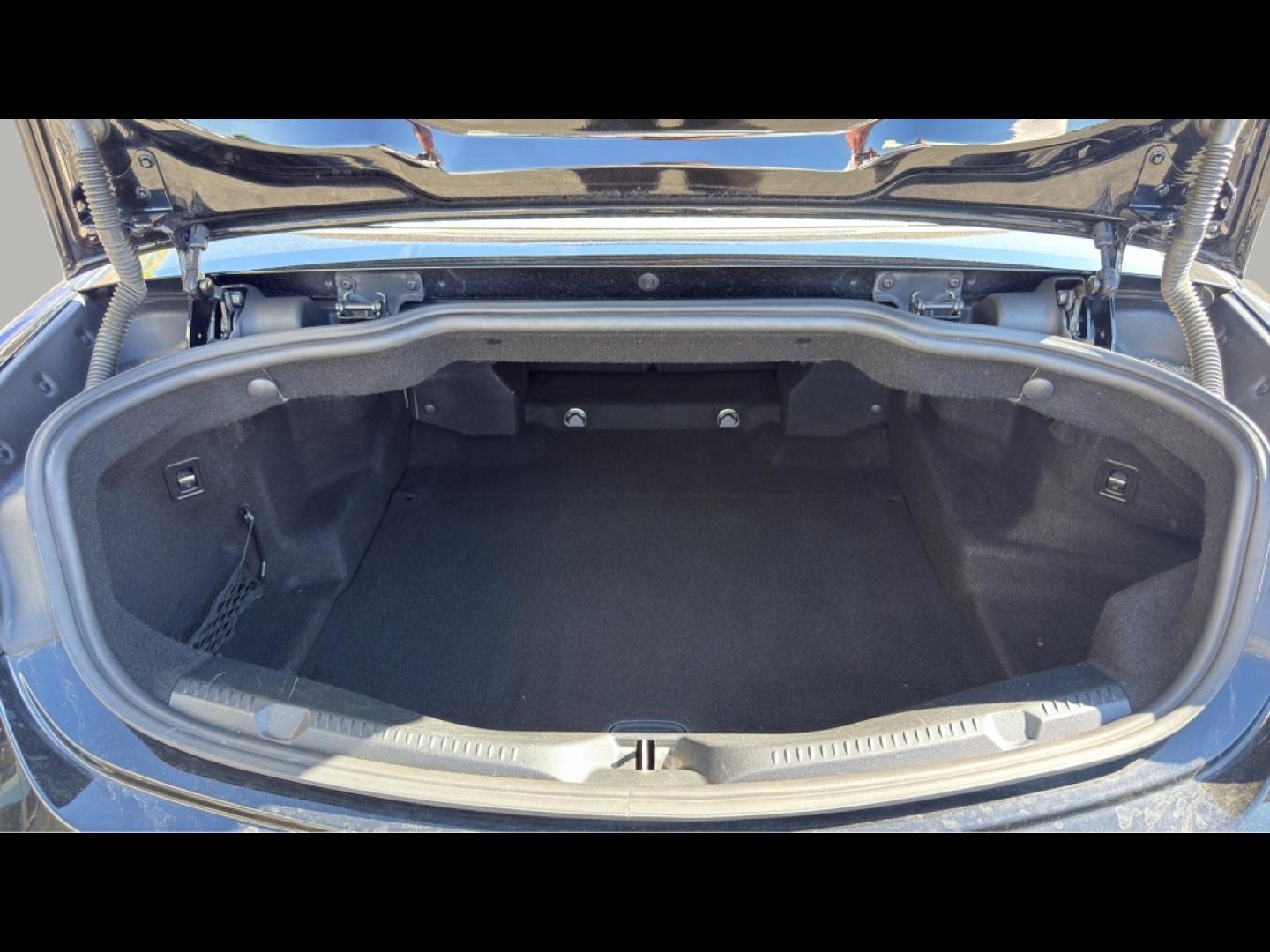 Image MERCEDES-BENZ Classe E Cabriolet 220 d 194ch AMG Line 9G-Tronic