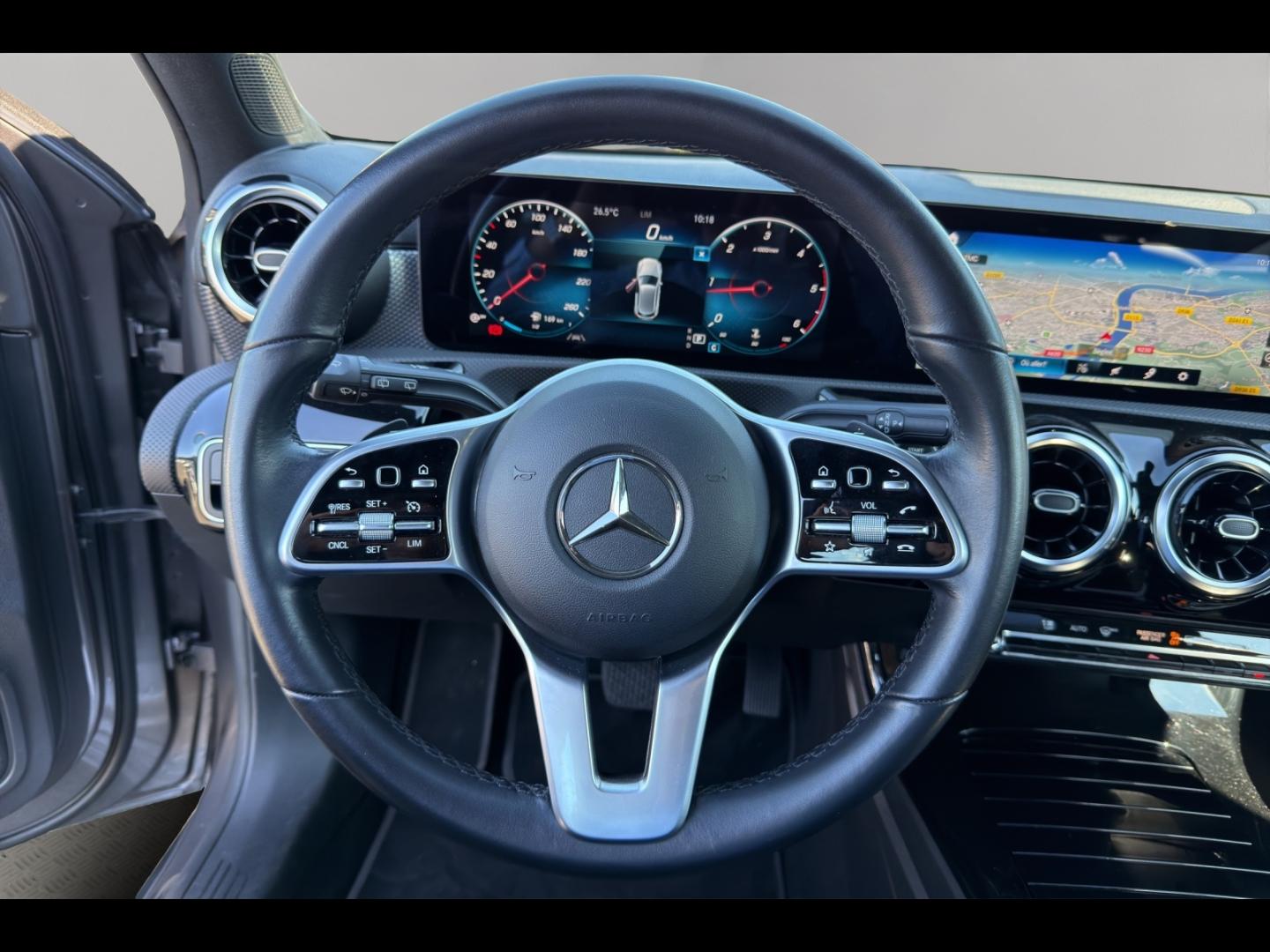 Image MERCEDES-BENZ Classe A 180d 116ch Progressive Line 8G-DCT