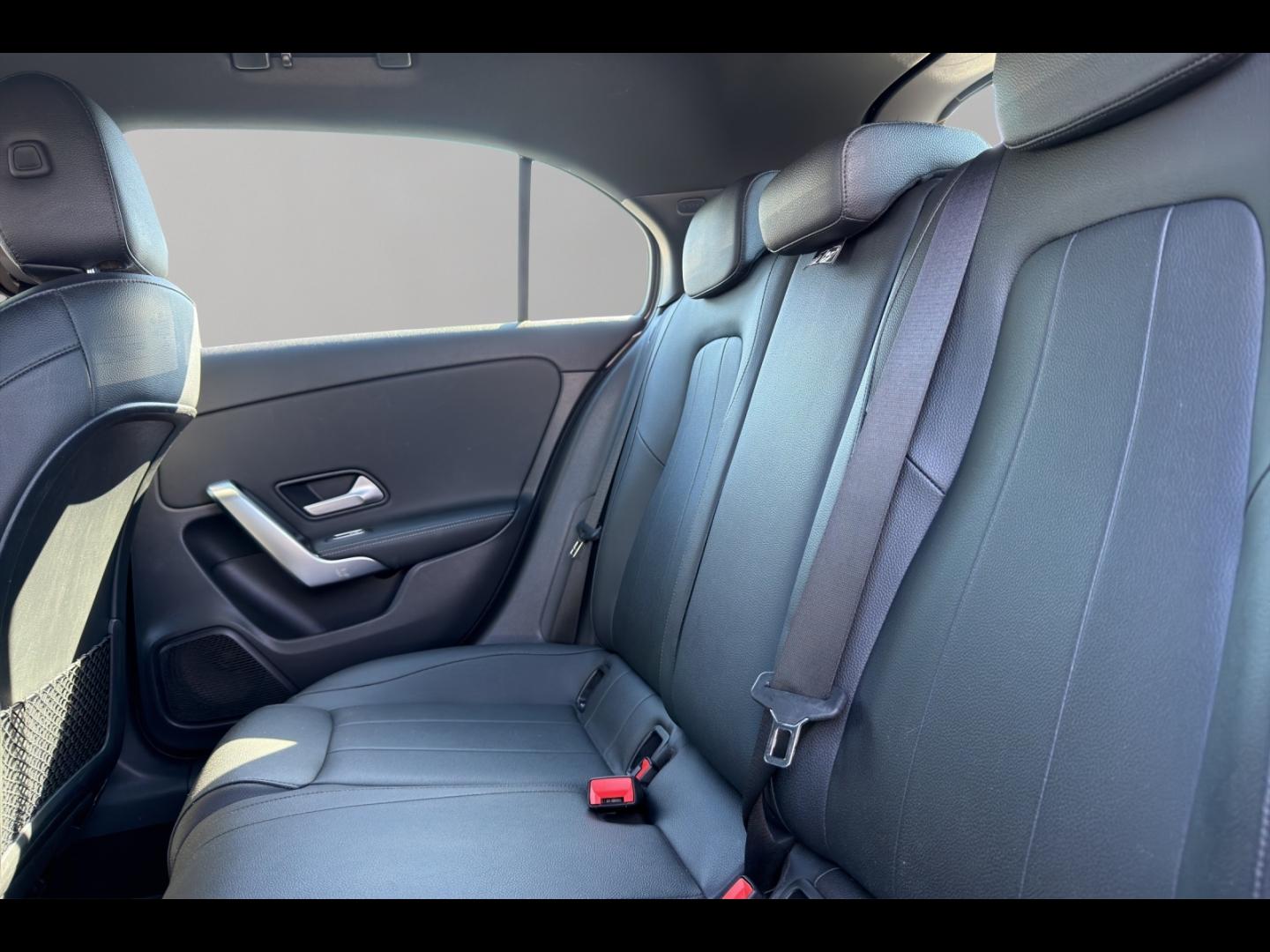 Image MERCEDES-BENZ Classe A 180d 116ch Progressive Line 8G-DCT