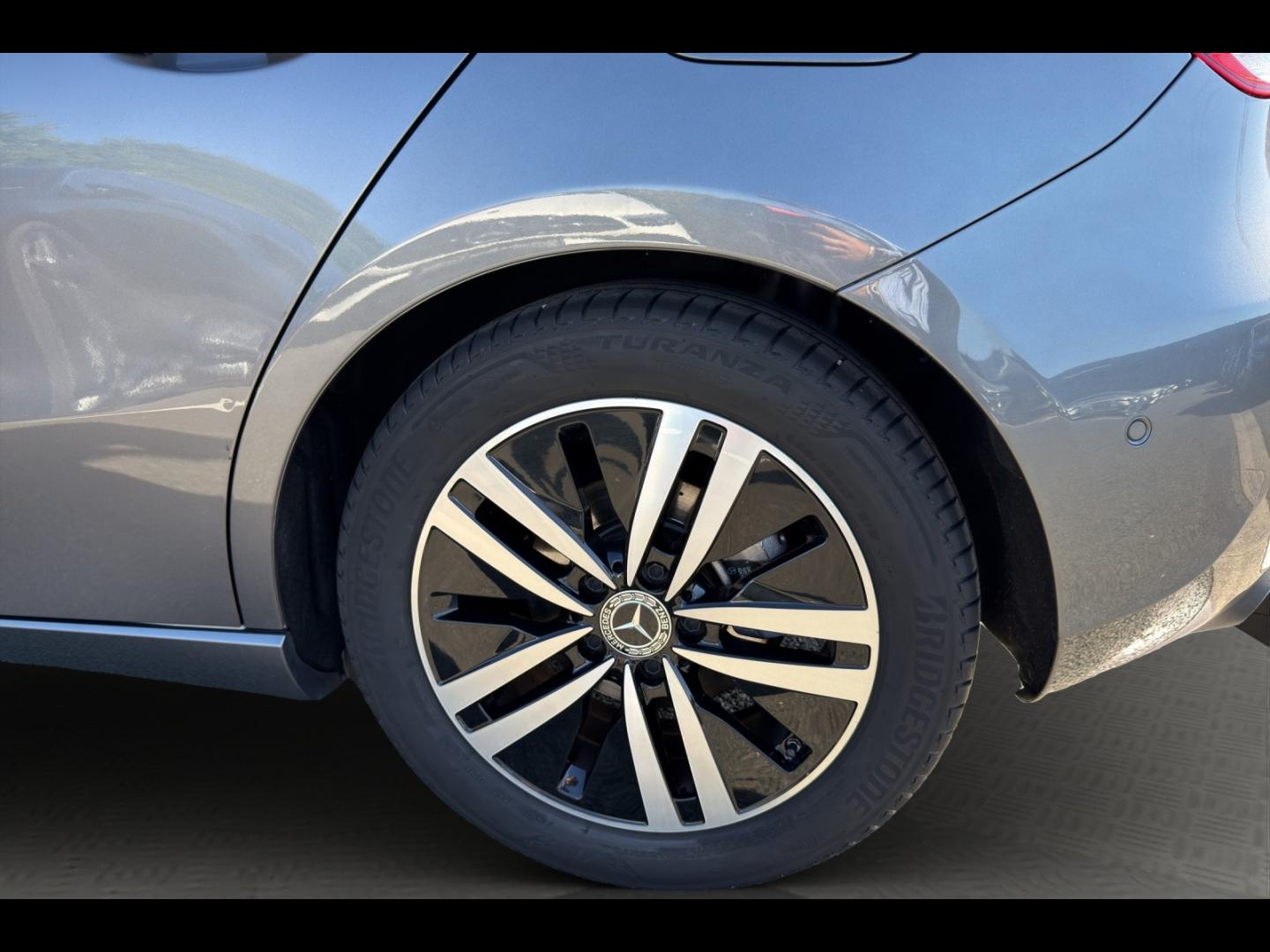 Image MERCEDES-BENZ Classe A 180d 116ch Progressive Line 8G-DCT