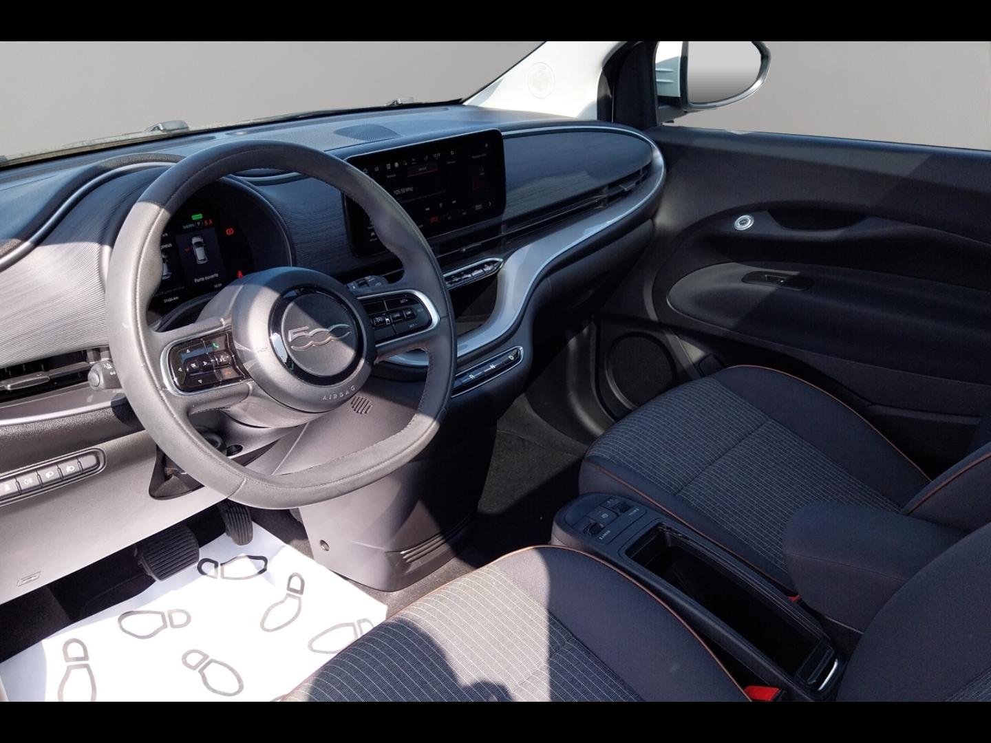 Image FIAT 500 3+1 e 118ch Icône
