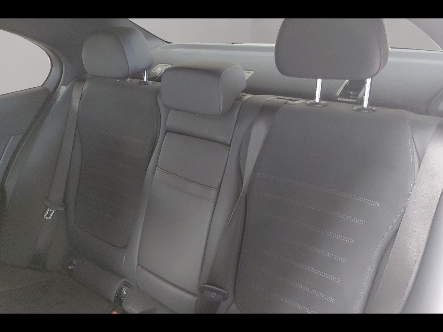 Image MERCEDES-BENZ Classe C 200 204ch AMG Line