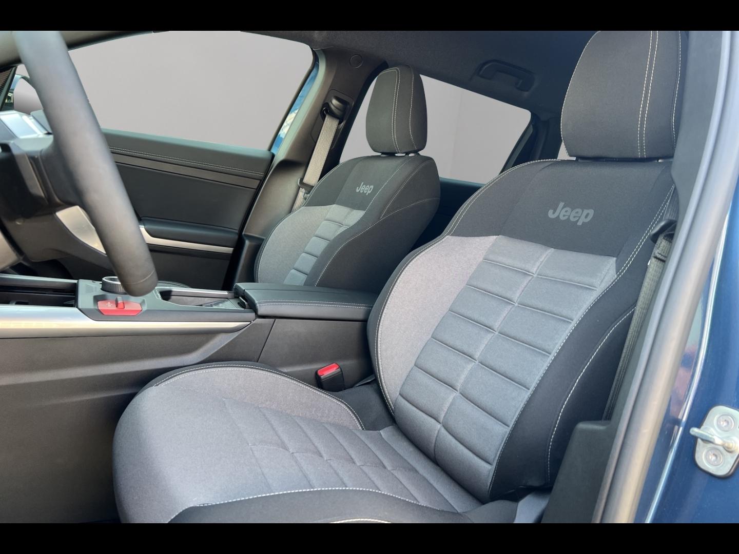 Image JEEP Compass 1.2 Turbo T3 145ch e-Hybrid Altitude BVR6