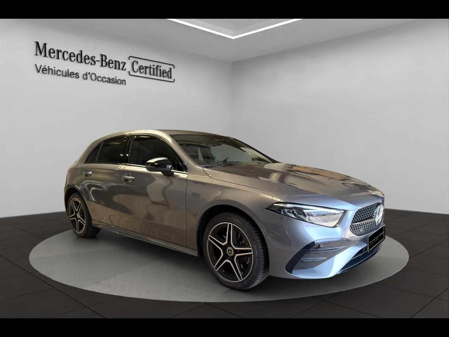 Image MERCEDES-BENZ Classe A 250 e 163+109ch AMG Line 8G-DCT