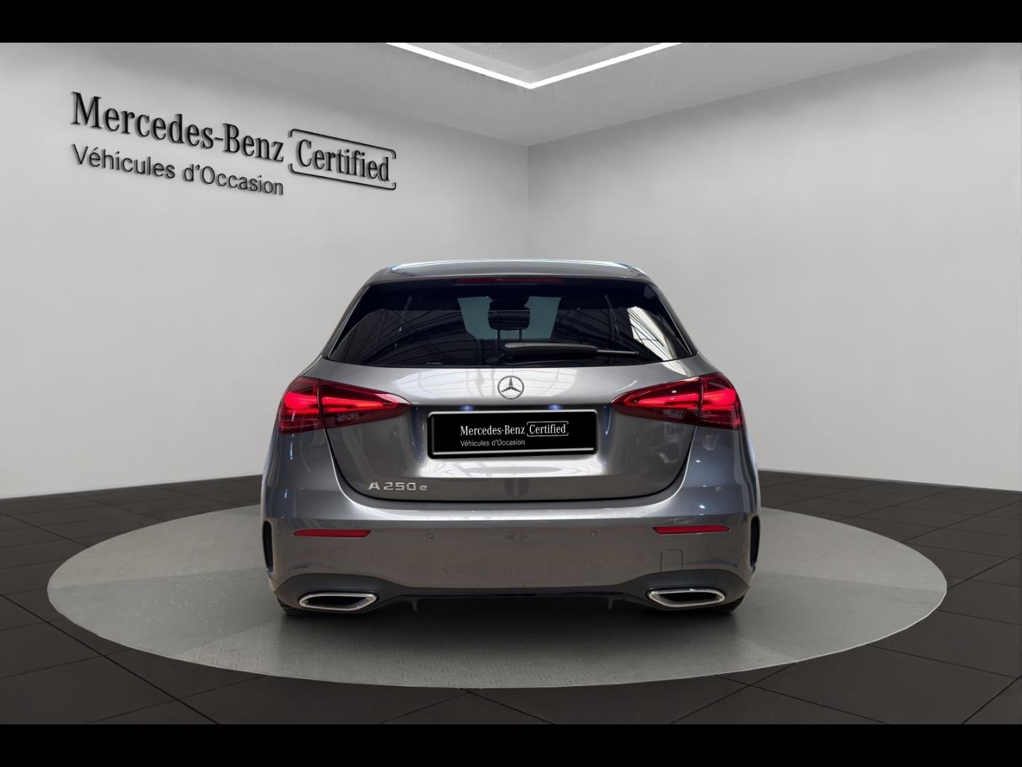 Image MERCEDES-BENZ Classe A 250 e 163+109ch AMG Line 8G-DCT