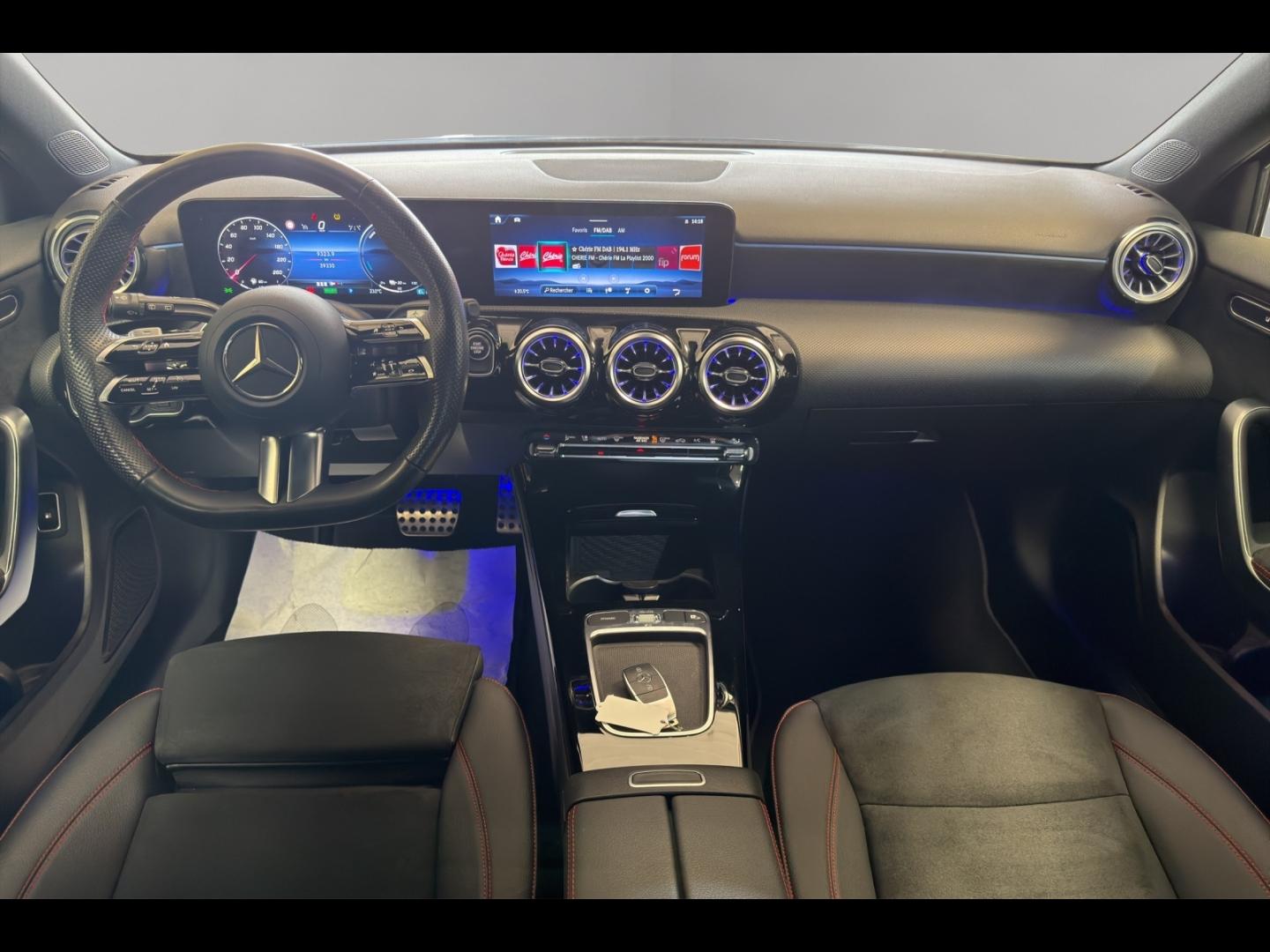 Image MERCEDES-BENZ Classe A 250 e 163+109ch AMG Line 8G-DCT