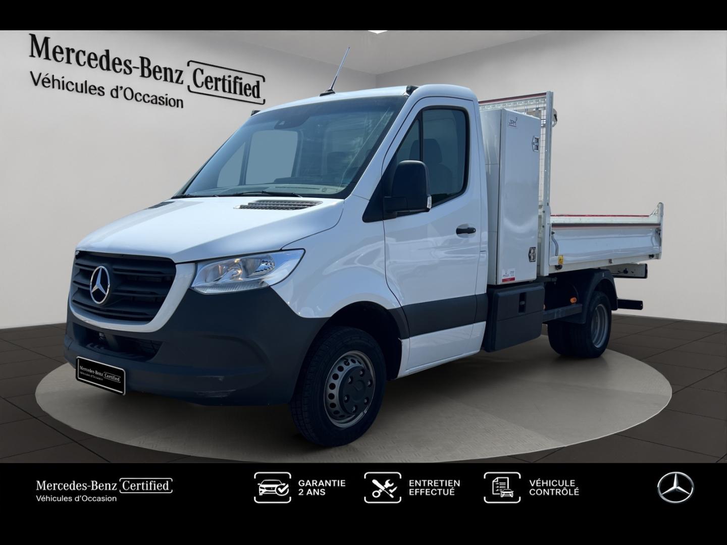 Photo MERCEDES-BENZ Sprinter Fg 517 CDI 43 3T5 First Propulsion Lourd