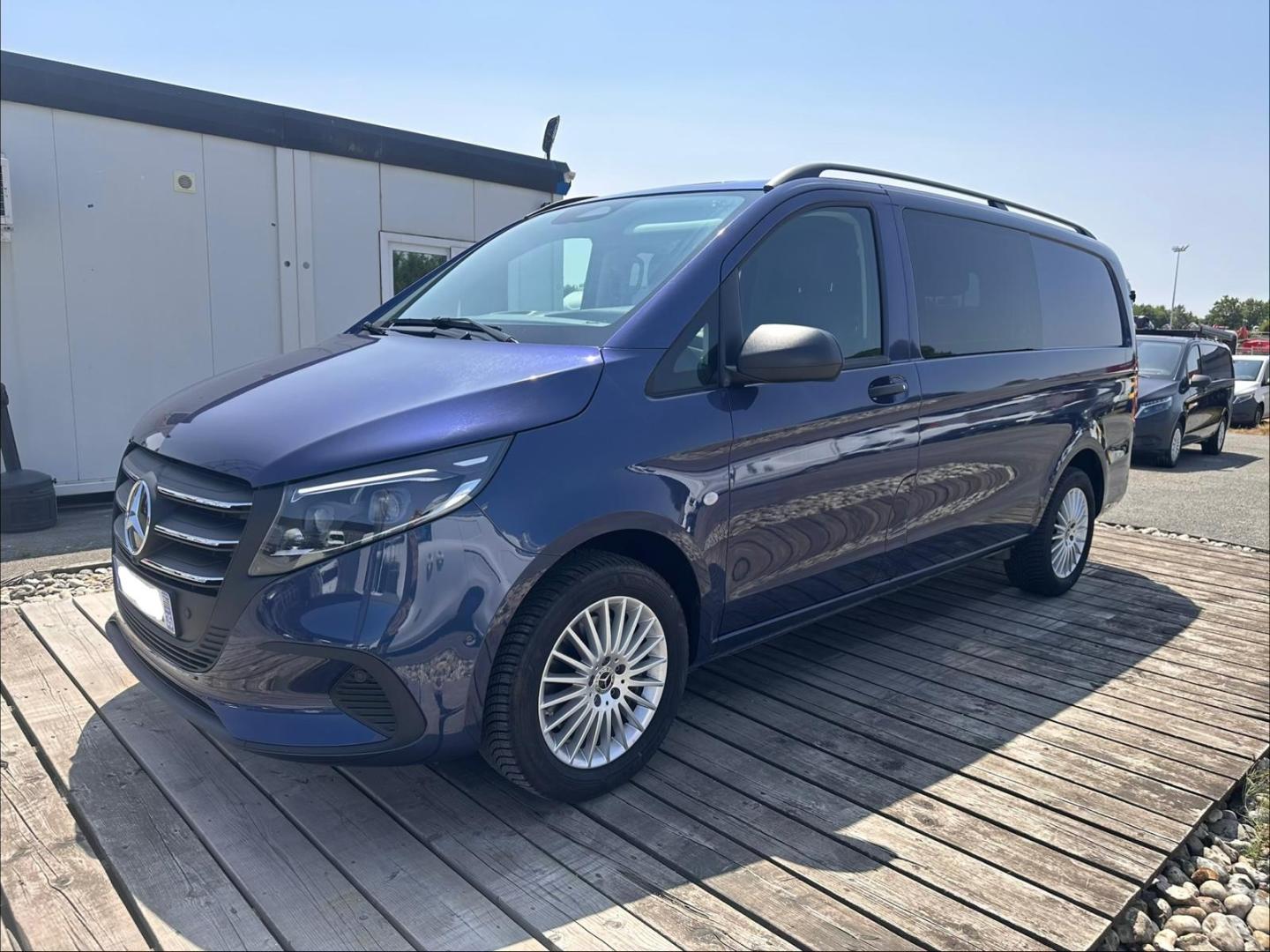 Photo MERCEDES-BENZ Vito Fg 119 CDI Mixto Long Select Propulsion 9G-Tronic 4x4