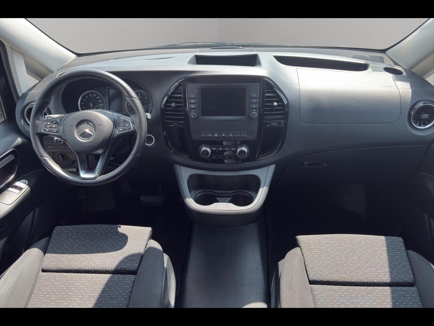 Image MERCEDES-BENZ Vito Fg 114 CDI Mixto Long Select Propulsion 9G-Tronic