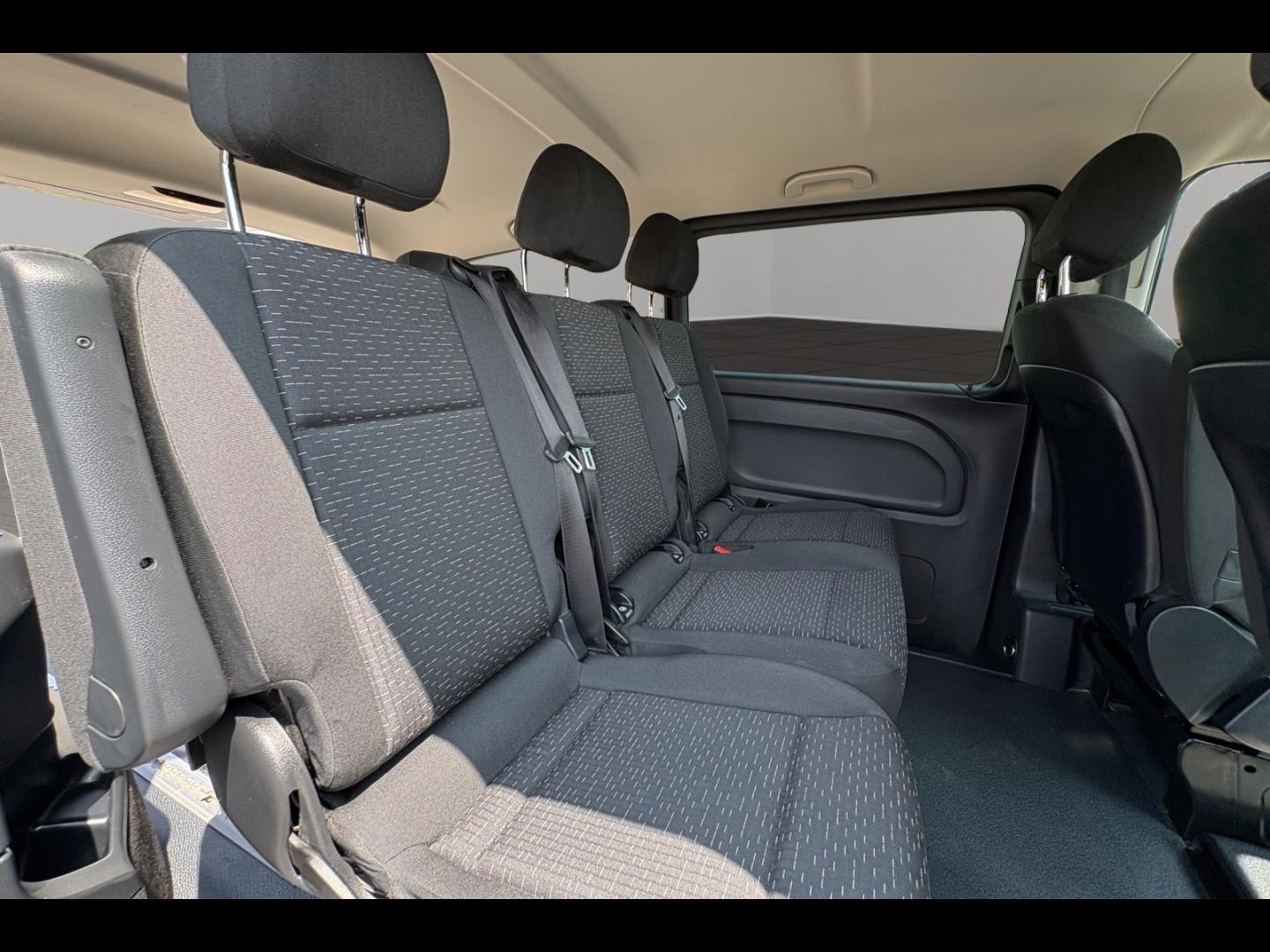 Image MERCEDES-BENZ Vito Fg 114 CDI Mixto Long Select Propulsion 9G-Tronic