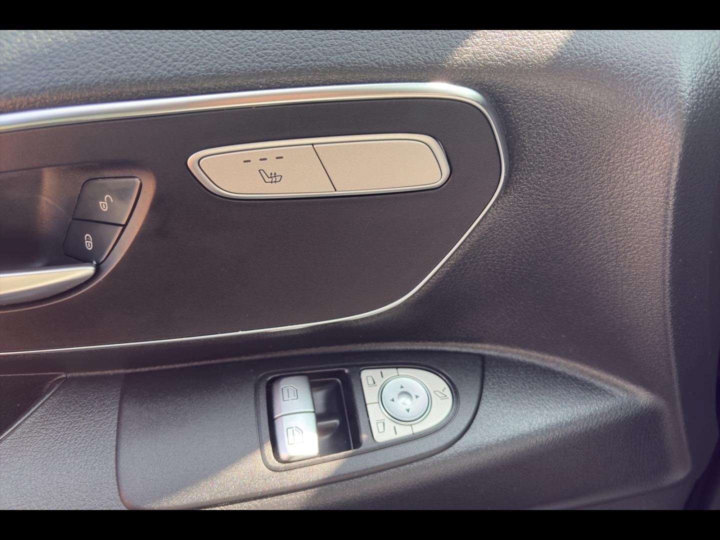 Image MERCEDES-BENZ Vito Fg 114 CDI Mixto Long Select Propulsion 9G-Tronic