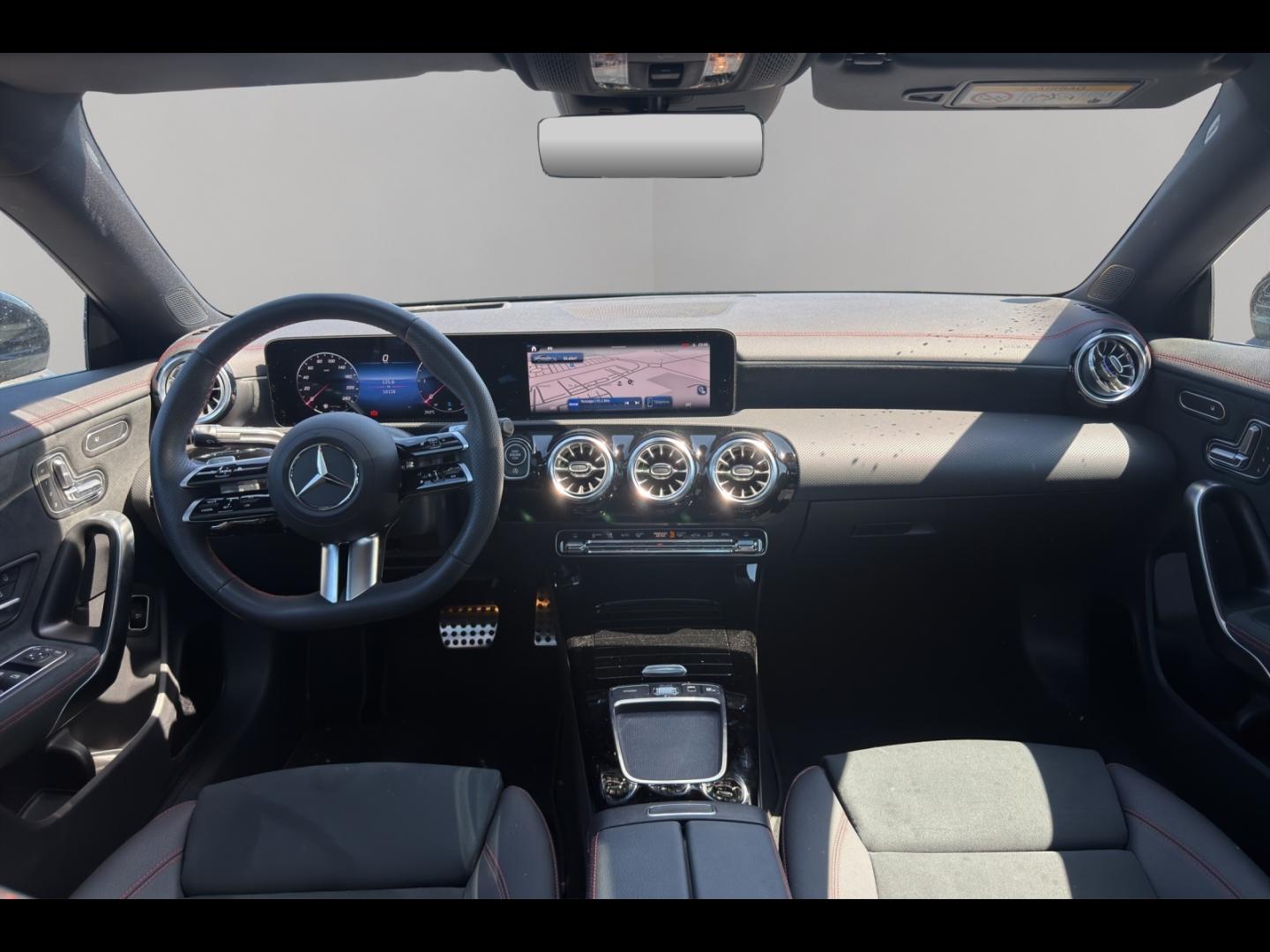 Image MERCEDES-BENZ CLA 200 d 150ch AMG Line 8G-DCT