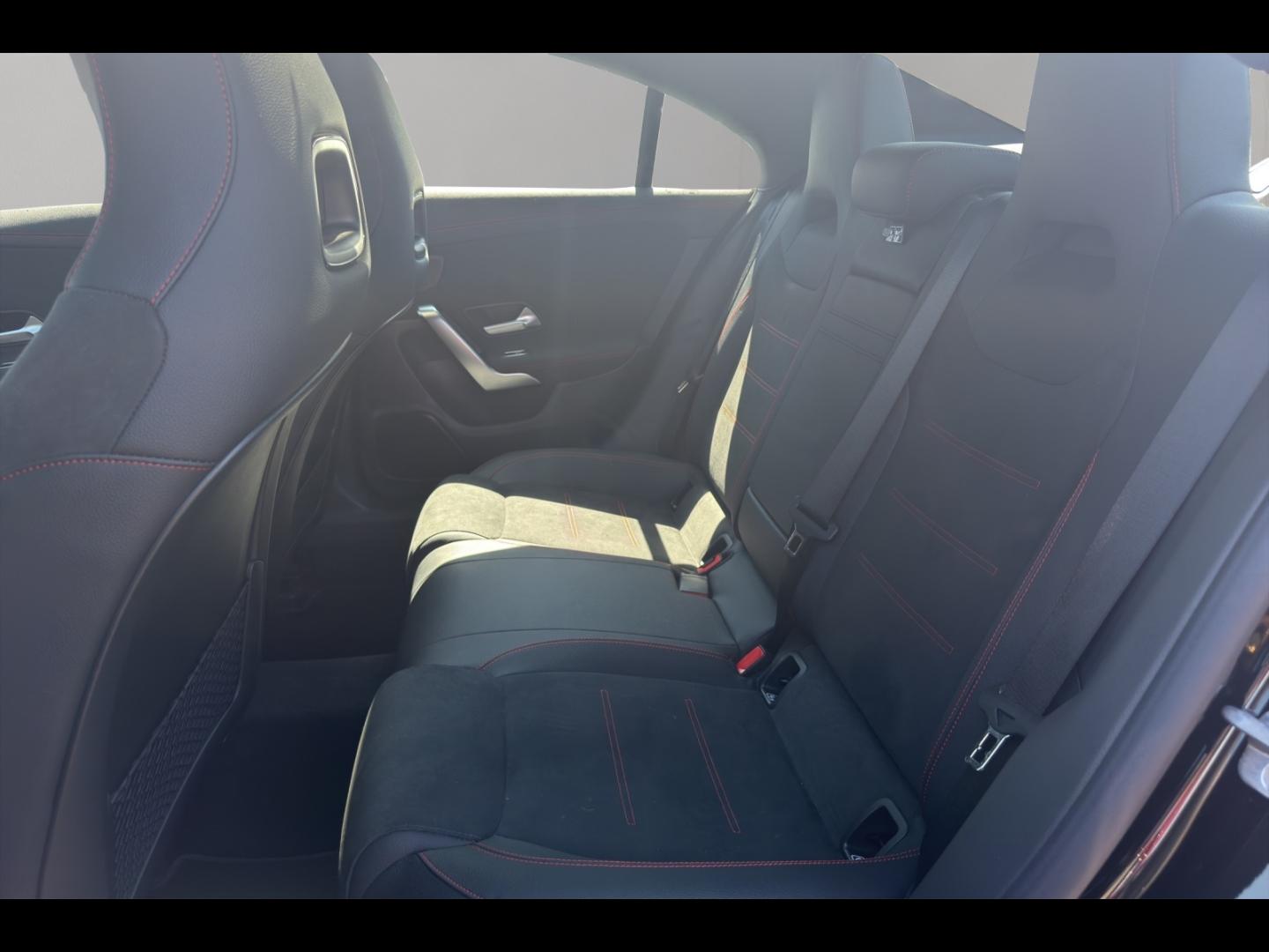 Image MERCEDES-BENZ CLA 200 d 150ch AMG Line 8G-DCT