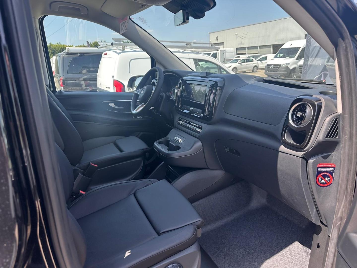 Image MERCEDES-BENZ Vito Fg 119 CDI Long Select Propulsion 9G-Tronic