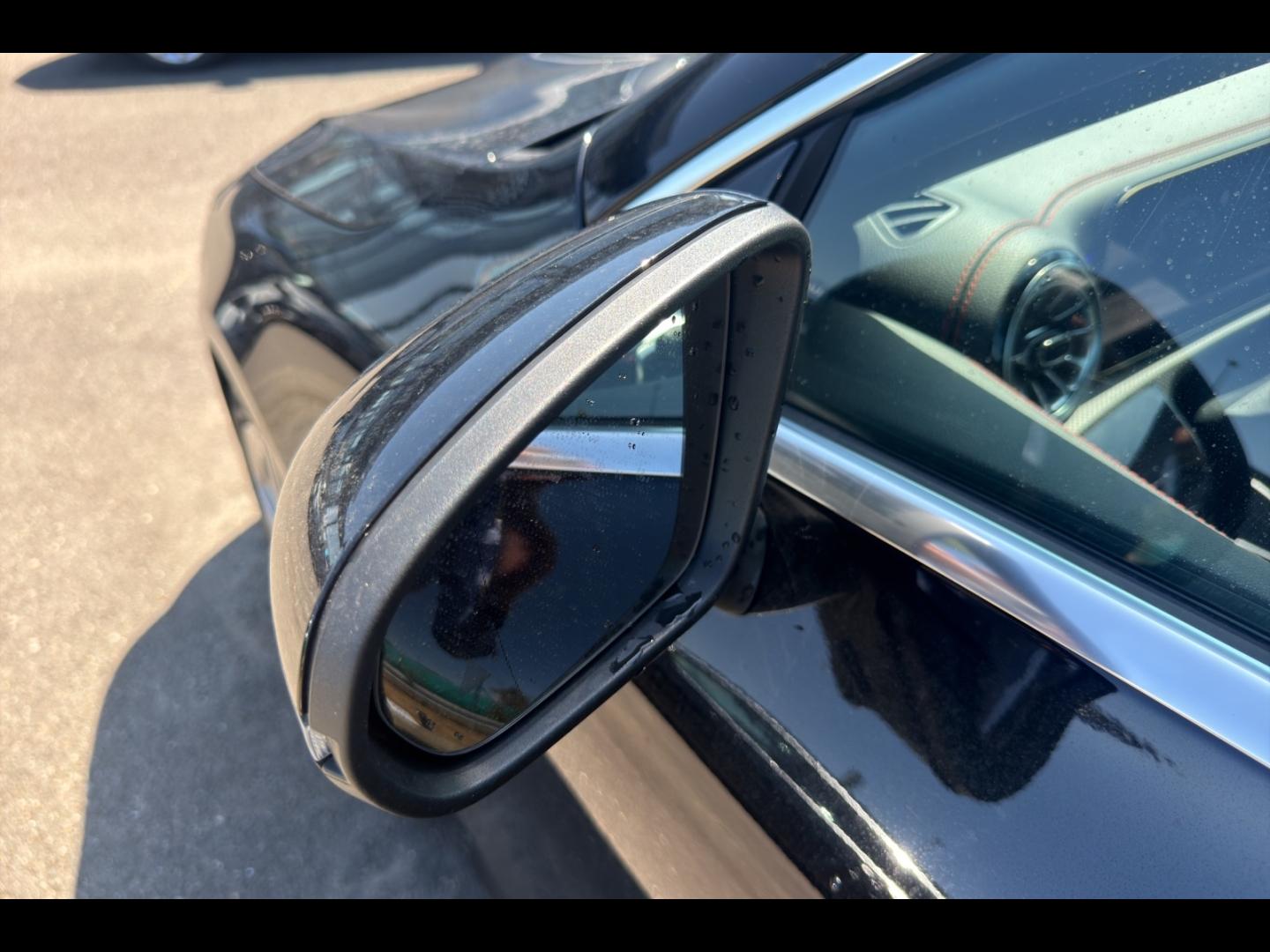Image MERCEDES-BENZ CLA 200 d 150ch AMG Line 8G-DCT