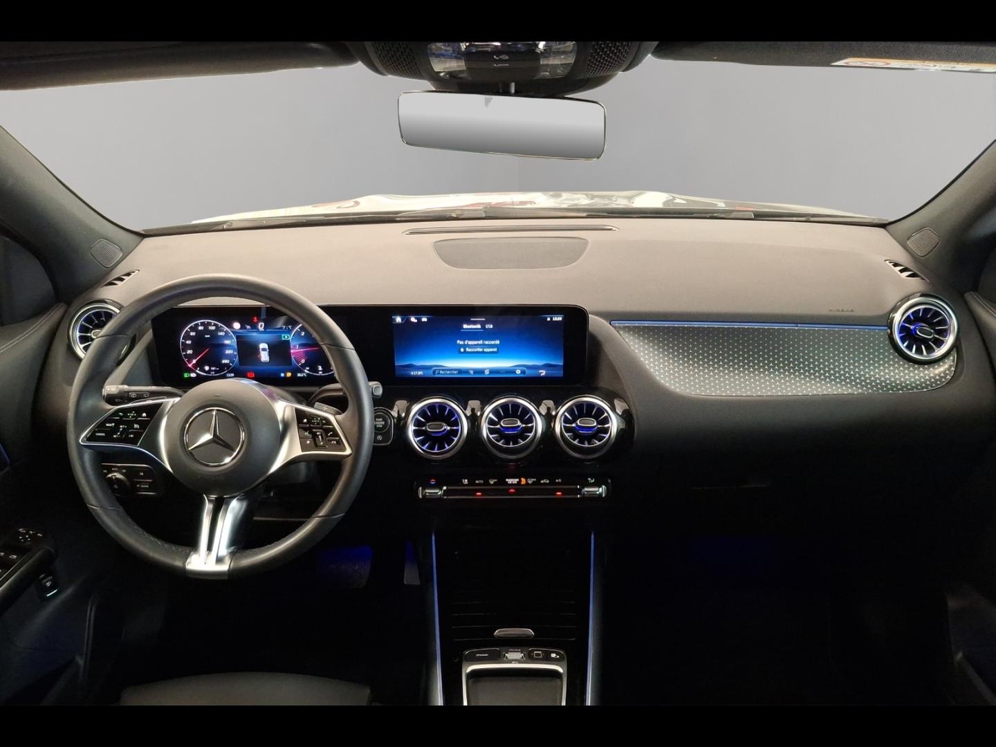 Image MERCEDES-BENZ GLA 200 d 150ch Progressive Line 8G-DCT