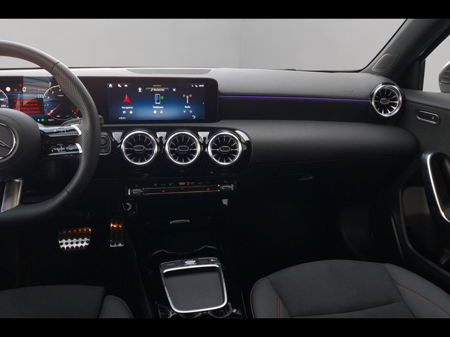 Image MERCEDES-BENZ Classe A 180 136ch Star Edition 7G-DCT