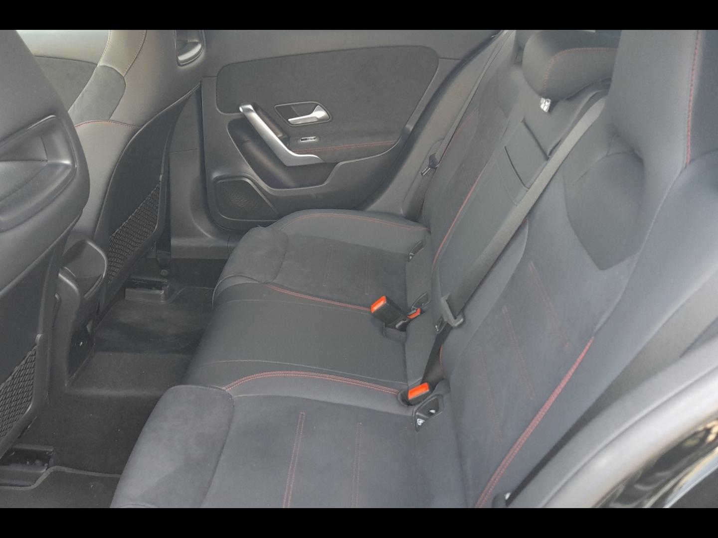 Image MERCEDES-BENZ Classe A 180 136ch Star Edition 7G-DCT