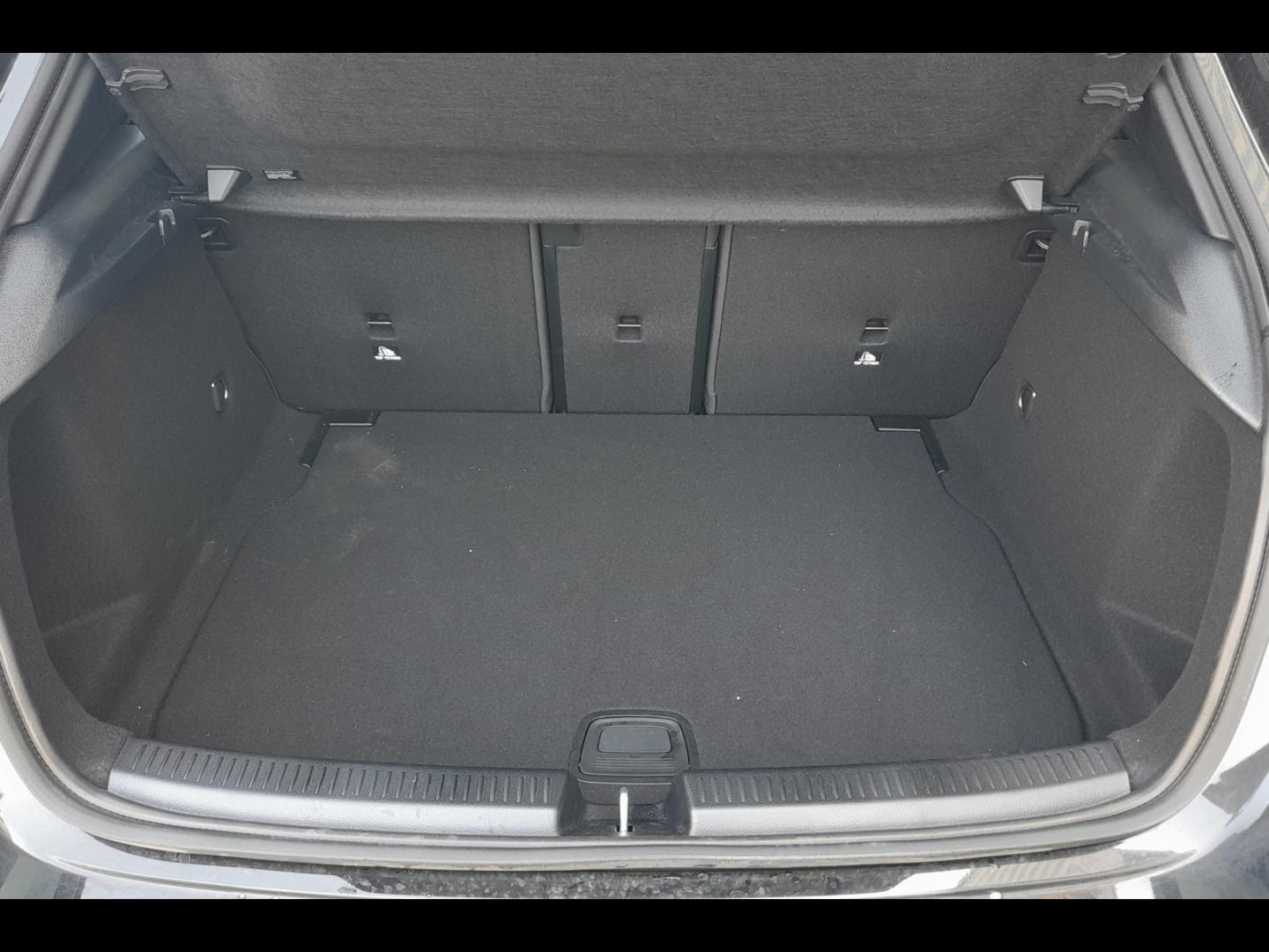 Image MERCEDES-BENZ Classe A 180 136ch Star Edition 7G-DCT