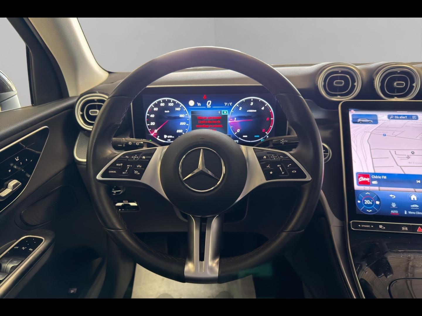 Image MERCEDES-BENZ GLC 220 d 197ch Business Line 4Matic 9G-Tronic