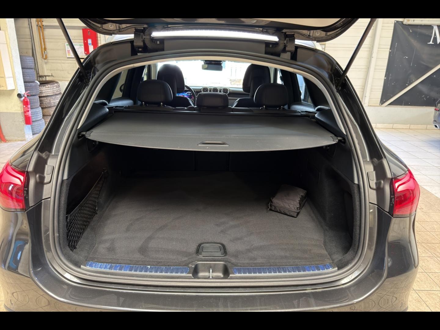 Image MERCEDES-BENZ GLC 220 d 197ch Business Line 4Matic 9G-Tronic