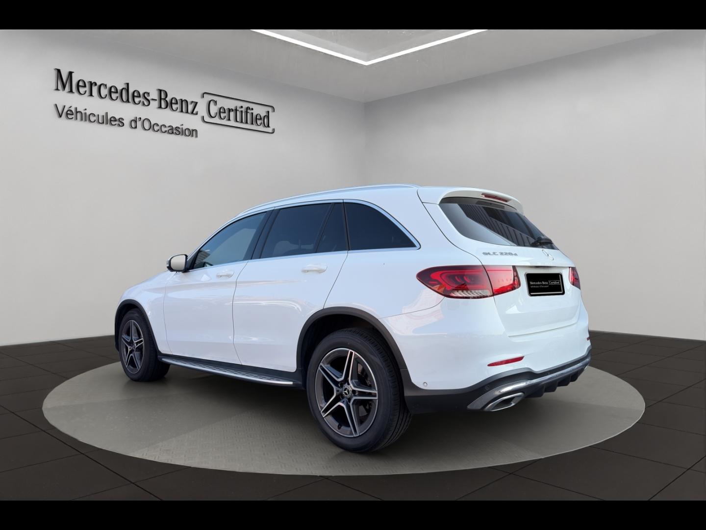 Image MERCEDES-BENZ GLC 220 d 194ch AMG Line 4Matic 9G-Tronic