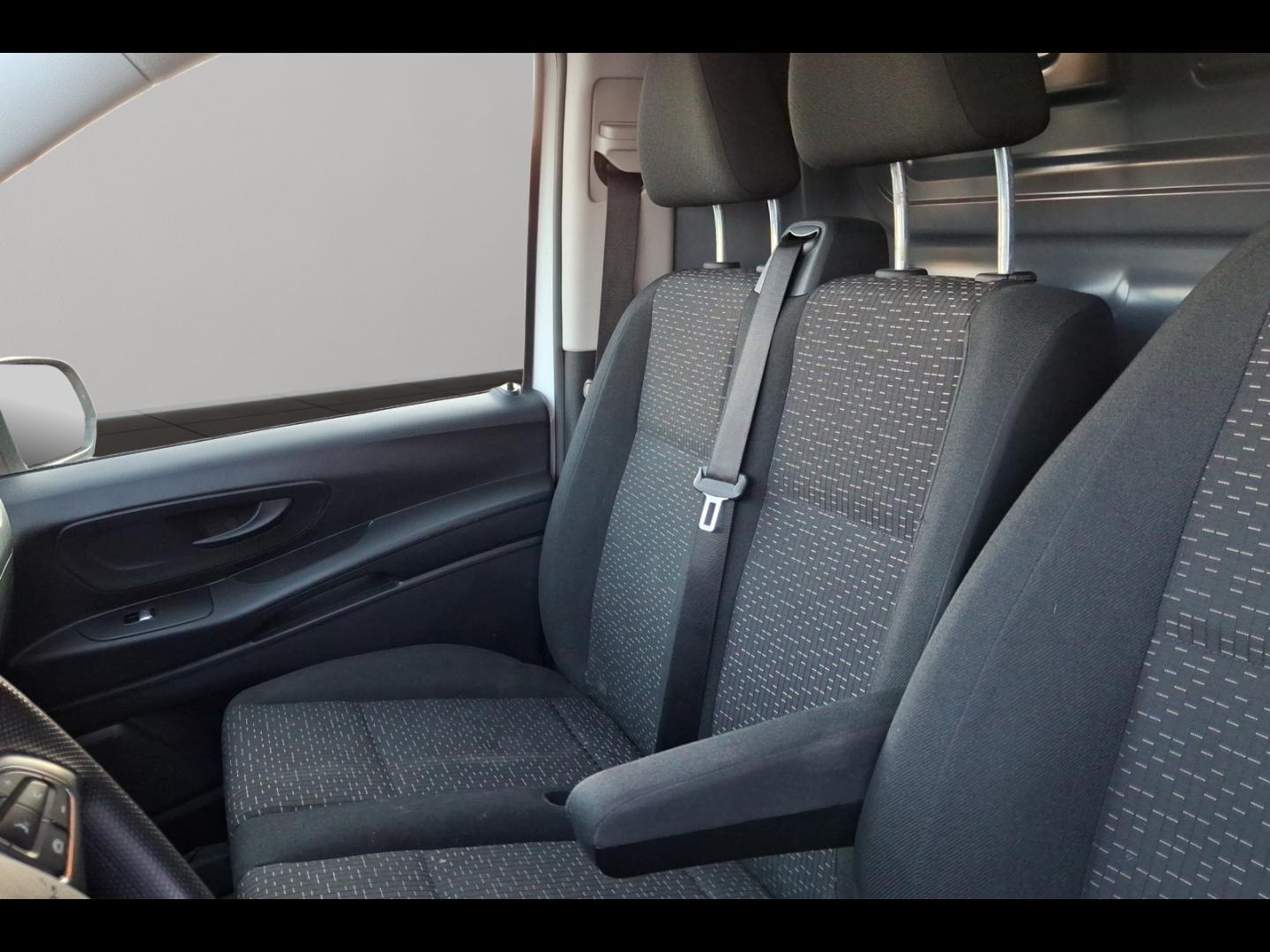 Image MERCEDES-BENZ Vito Fg 114 CDI Long Pro Propulsion 9G-Tronic