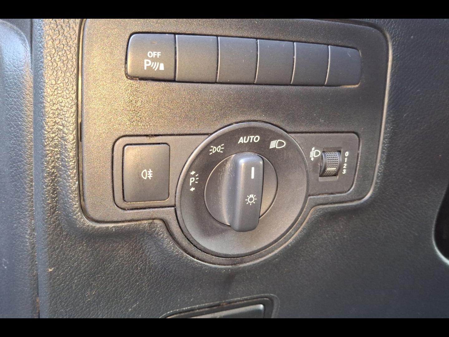 Image MERCEDES-BENZ Vito Fg 114 CDI Long Pro Propulsion 9G-Tronic