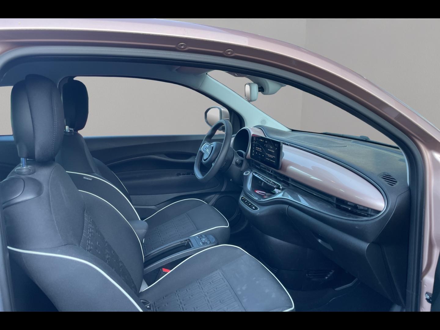 Image FIAT 500 e 118ch (RED) MY23