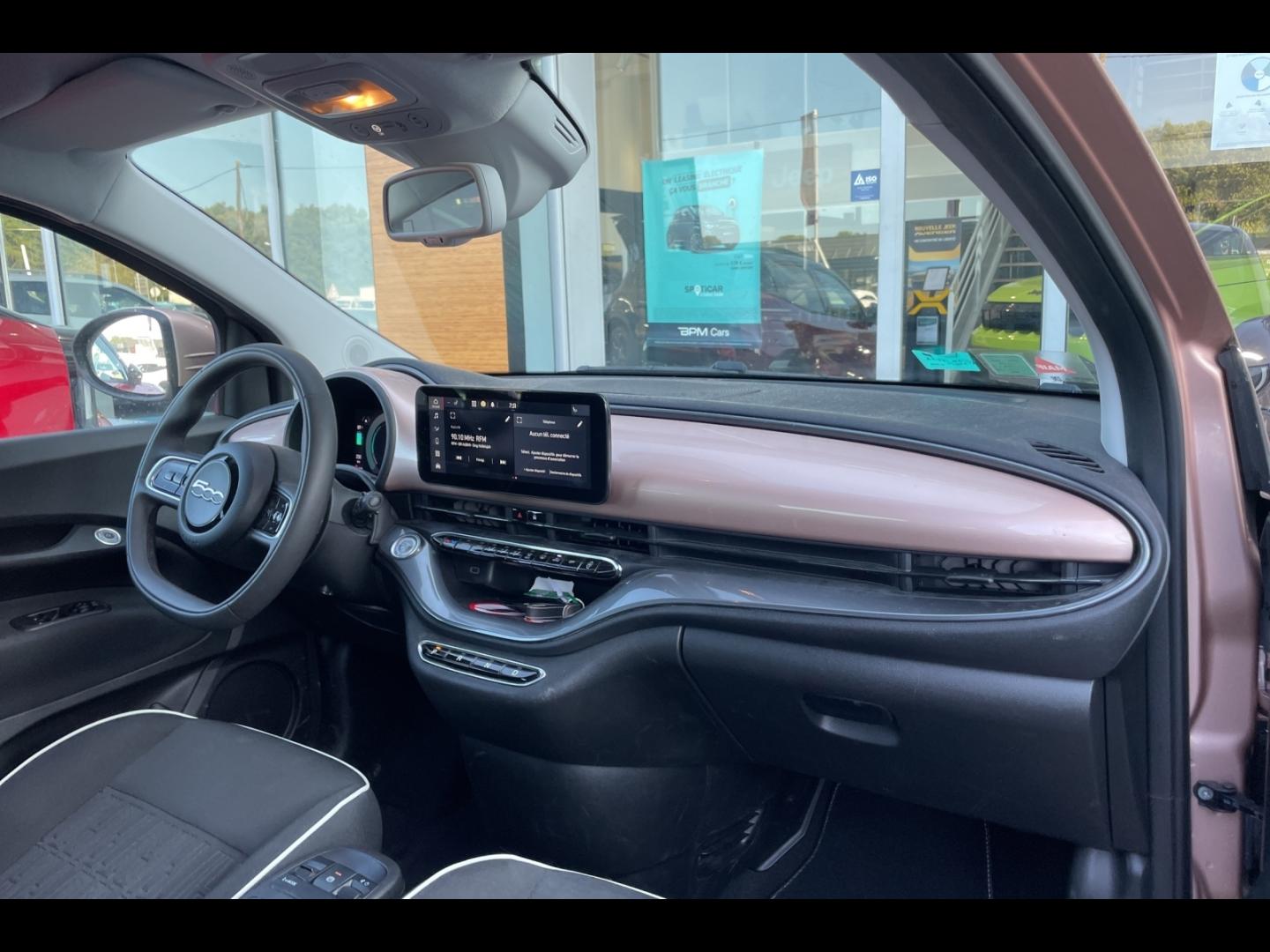 Image FIAT 500 e 118ch (RED) MY23