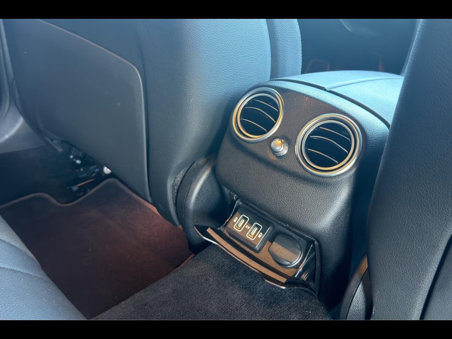 Image MERCEDES-BENZ Classe C 180 d 122ch AMG Line 9G-Tronic