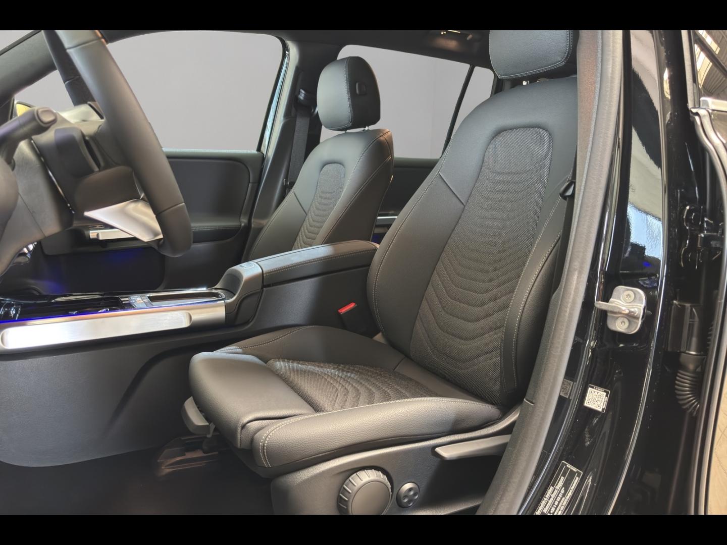 Image MERCEDES-BENZ EQB 250+ 190ch Edition
