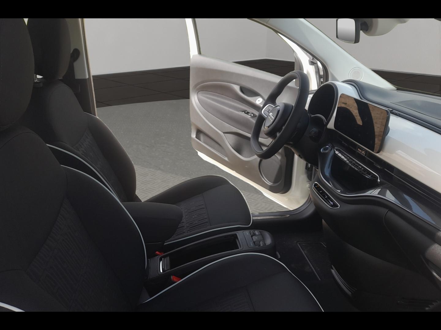 Image FIAT 500 e 95ch Pack Confort MY24