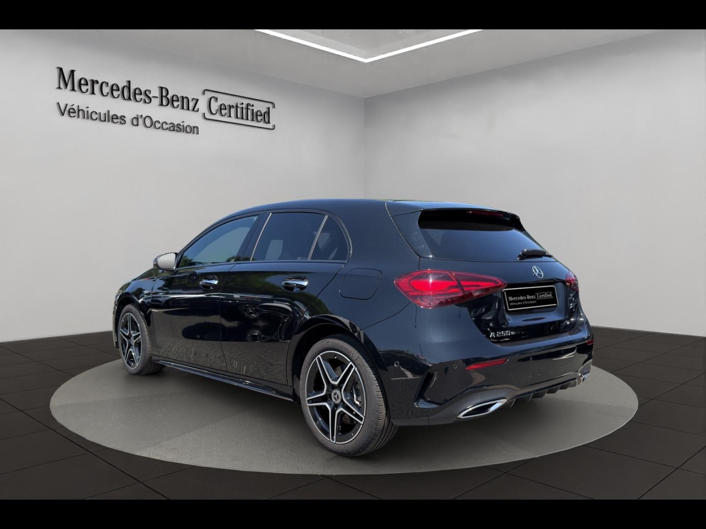Image MERCEDES-BENZ Classe A 250 e Hybrid EQ 163+109ch AMG Line 8G-DCT