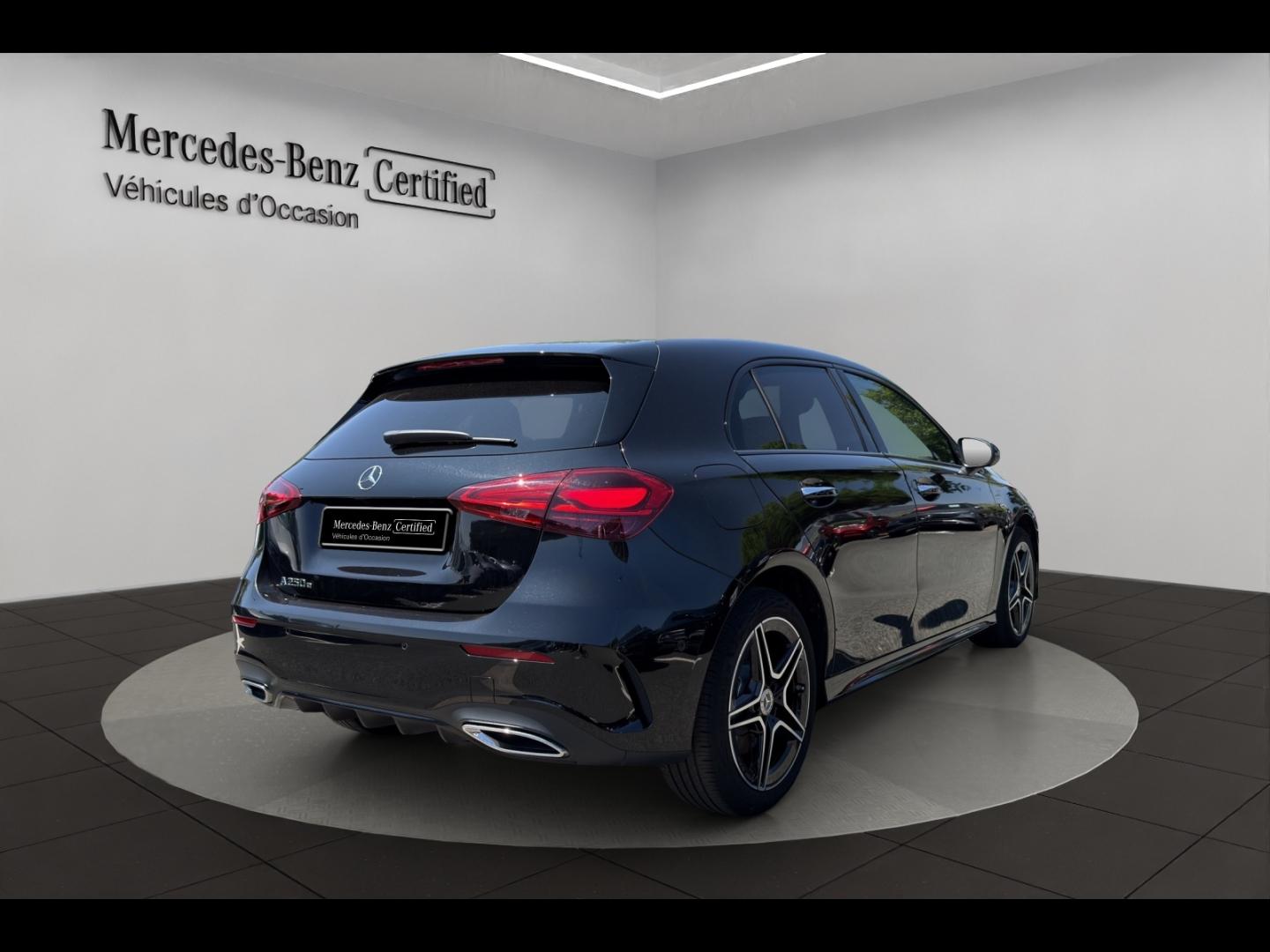 Image MERCEDES-BENZ Classe A 250 e Hybrid EQ 163+109ch AMG Line 8G-DCT
