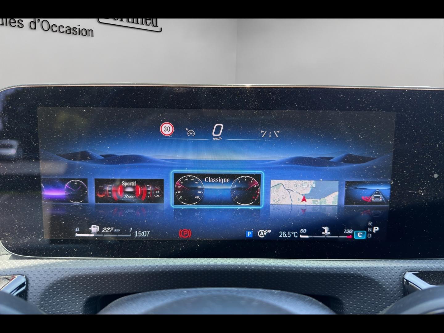 Image MERCEDES-BENZ Classe A 180 d 116ch AMG Line 8G-DCT