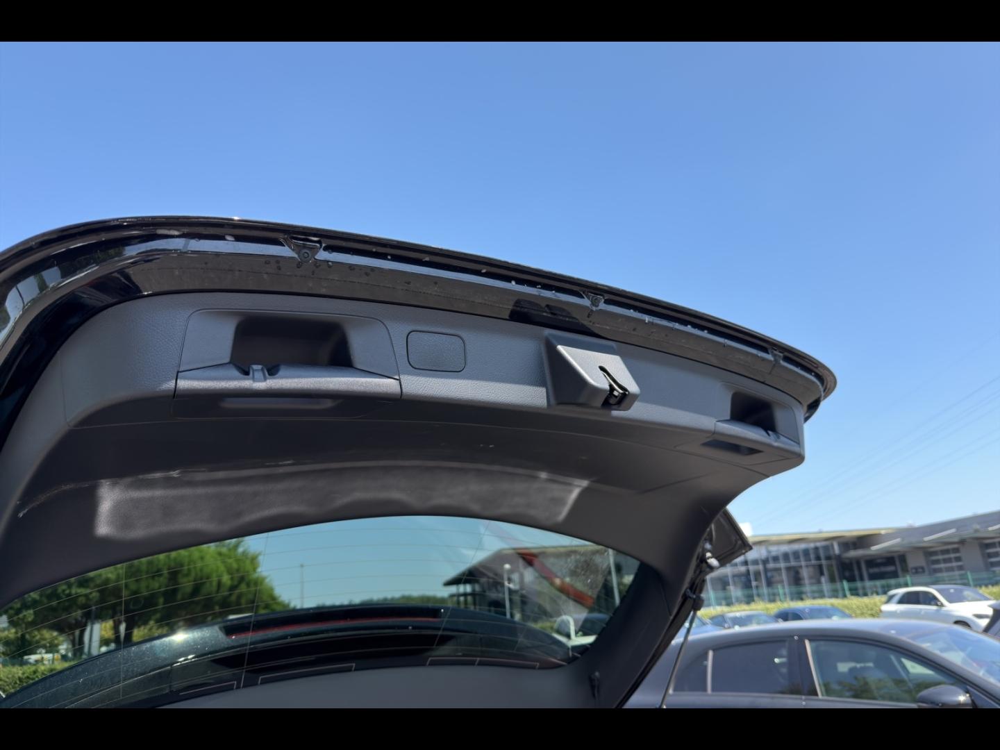 Image MERCEDES-BENZ Classe A 180 d 116ch AMG Line 8G-DCT