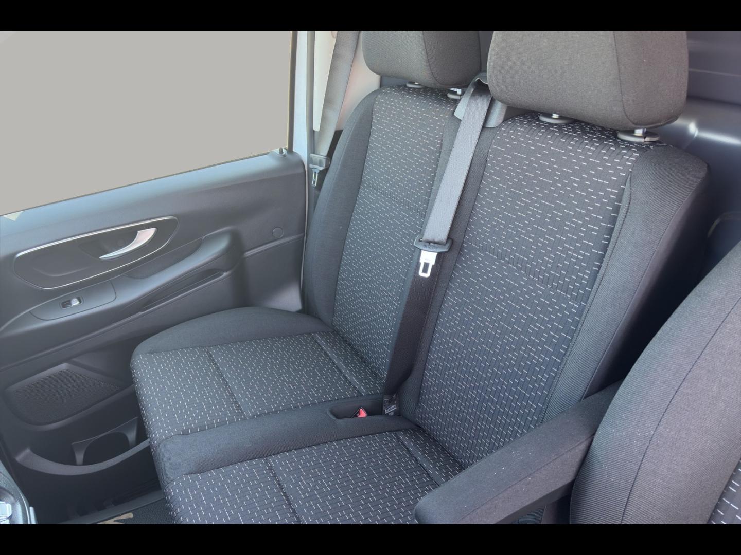 Image MERCEDES-BENZ Vito Fg 114 CDI Long Pro Propulsion