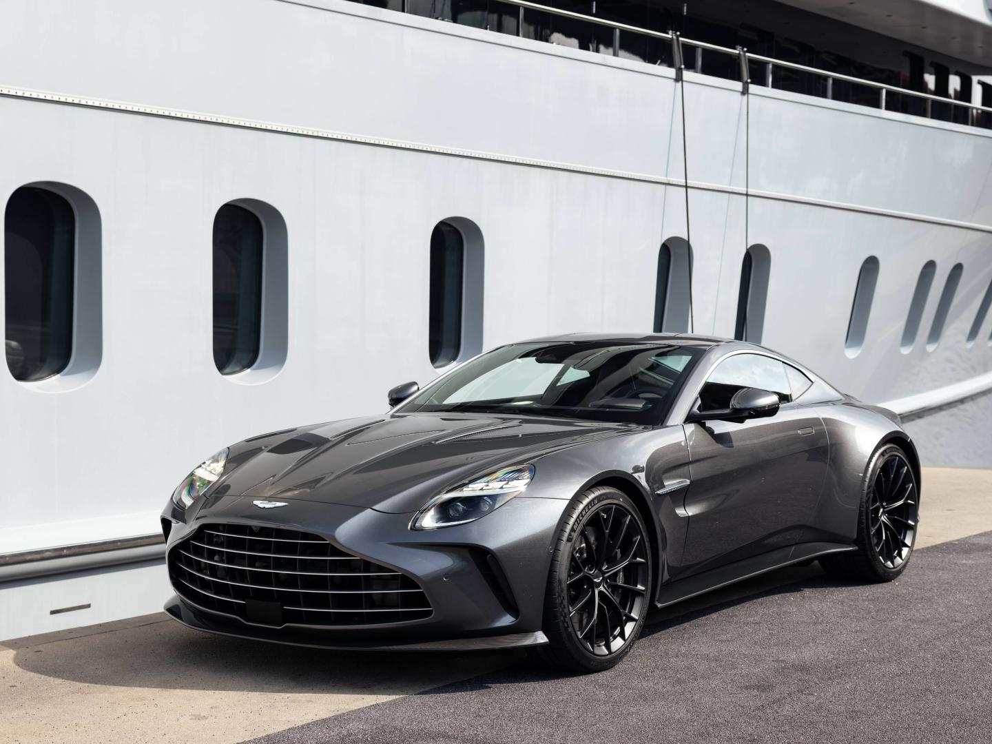 Photo ASTON MARTIN VANTAGE CP VANTAGE V8 CP