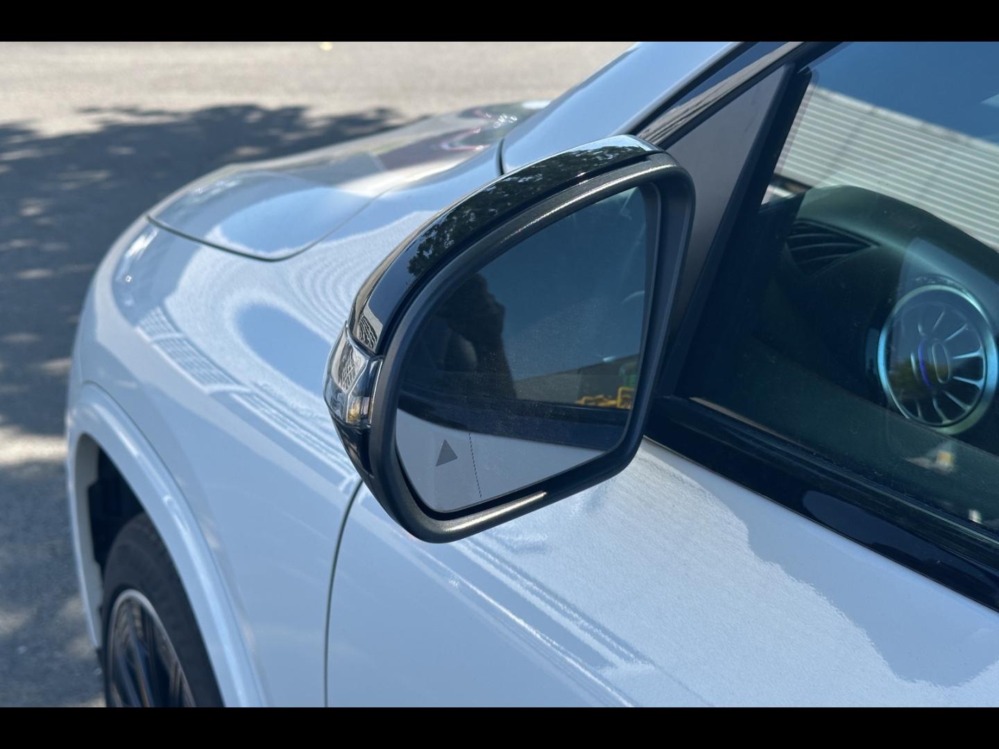 Image MERCEDES-BENZ GLA 250 e 218ch AMG Line 8G-DCT