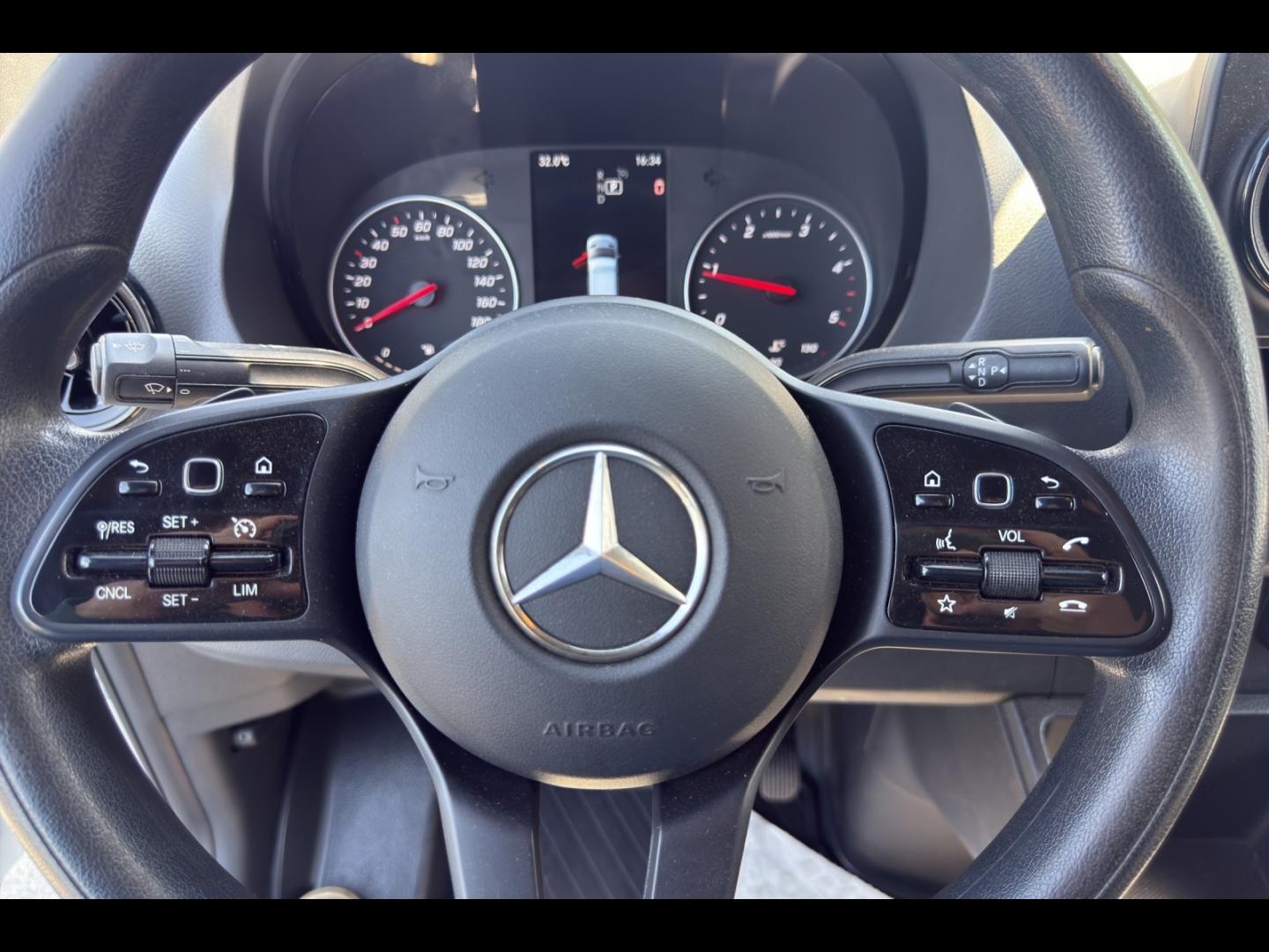 Image MERCEDES-BENZ Sprinter Fg 315 CDI 37 3T5 First Propulsion 9G-Tronic