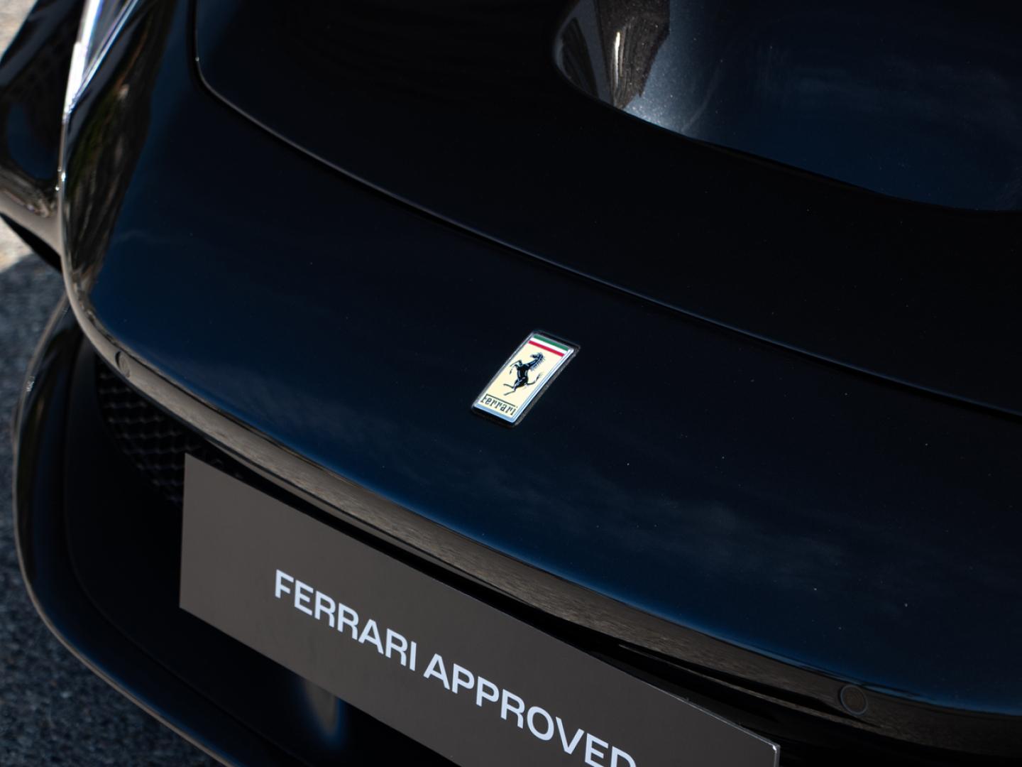 Image FERRARI F8 SPIDER V8 3.9 Biturbo