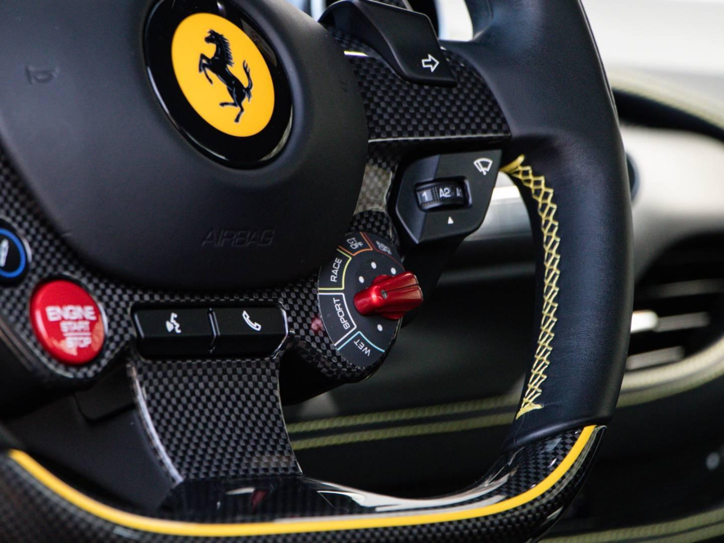 Image FERRARI F8 SPIDER V8 3.9 Biturbo